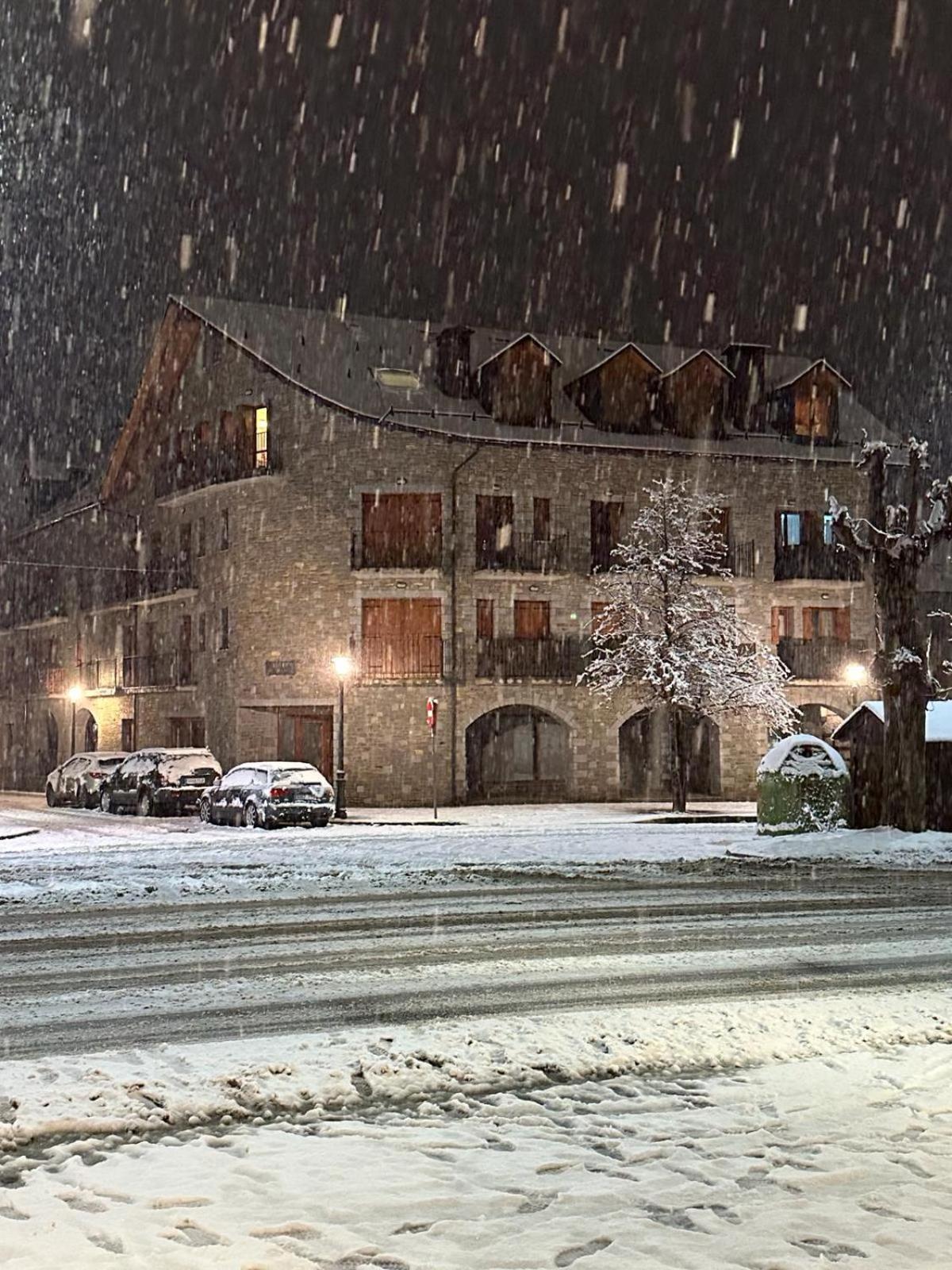 Apartamentos Nogueret Benasque Dış mekan fotoğraf
